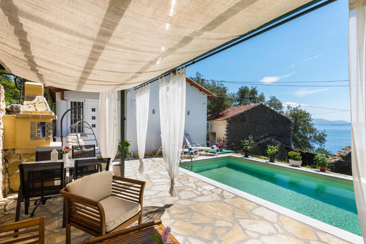 Alkinoi Seaview Villa With Private Pool By Konnect, Nisaki Nisaki  Bagian luar foto